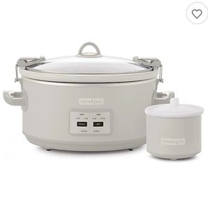NWB Crockpot Design Series Cook & Carry 7 qt. Slow Cooker in Mushroom + dipper